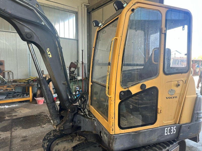 Volvo EC35 - Мини-экскаватор: фото 2 Volvo EC35 - Мини-экскаватор: фото 2