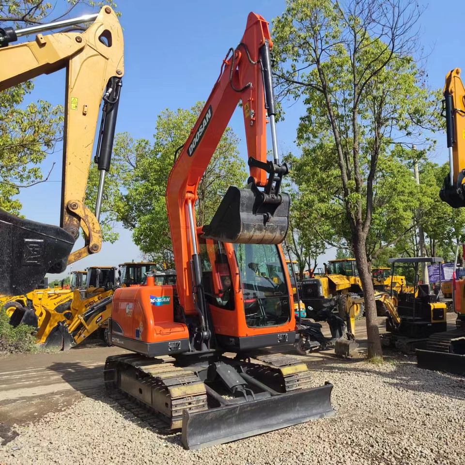 DOOSAN DX75 - Мини-экскаватор: фото 5 DOOSAN DX75 - Мини-экскаватор: фото 5