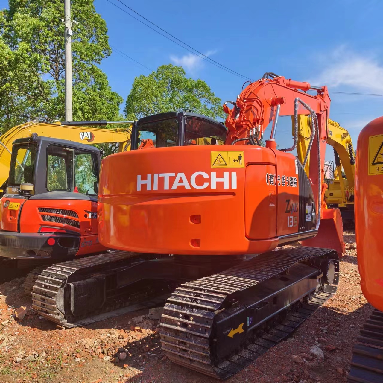 HITACHI ZX135 - Гусеничный экскаватор: фото 4 HITACHI ZX135 - Гусеничный экскаватор: фото 4