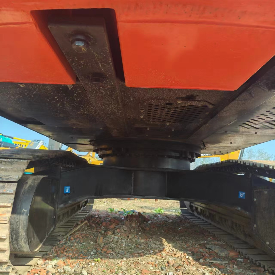 HITACHI ZX360 - Гусеничный экскаватор: фото 3 HITACHI ZX360 - Гусеничный экскаватор: фото 3