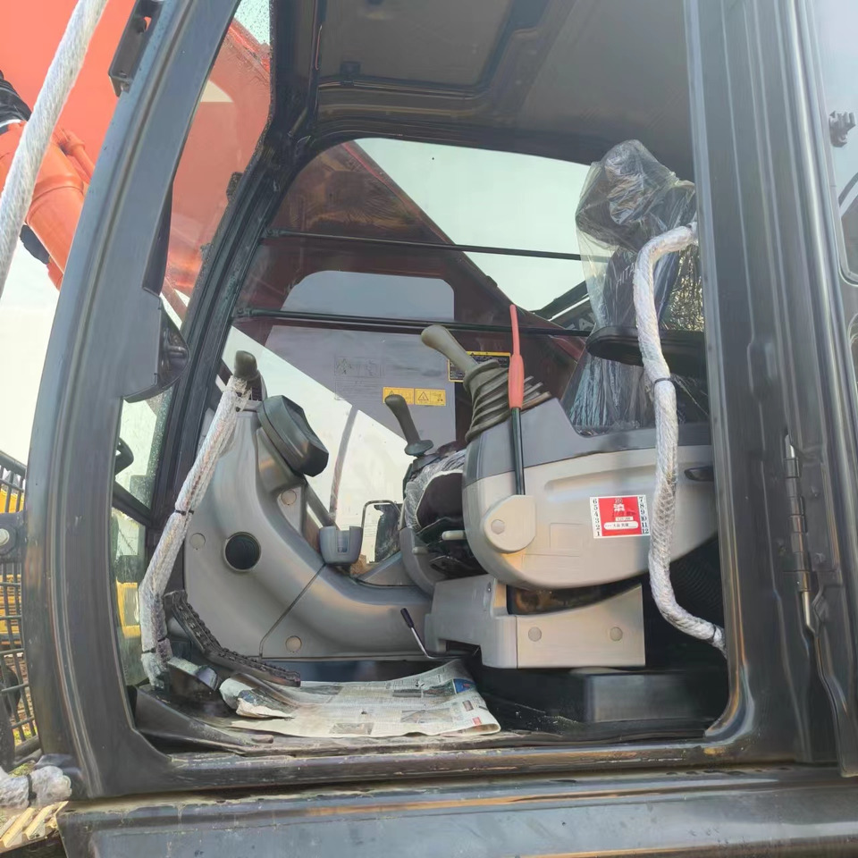 Гусеничный экскаватор HITACHI ZX360: фото 11 Гусеничный экскаватор HITACHI ZX360: фото 11