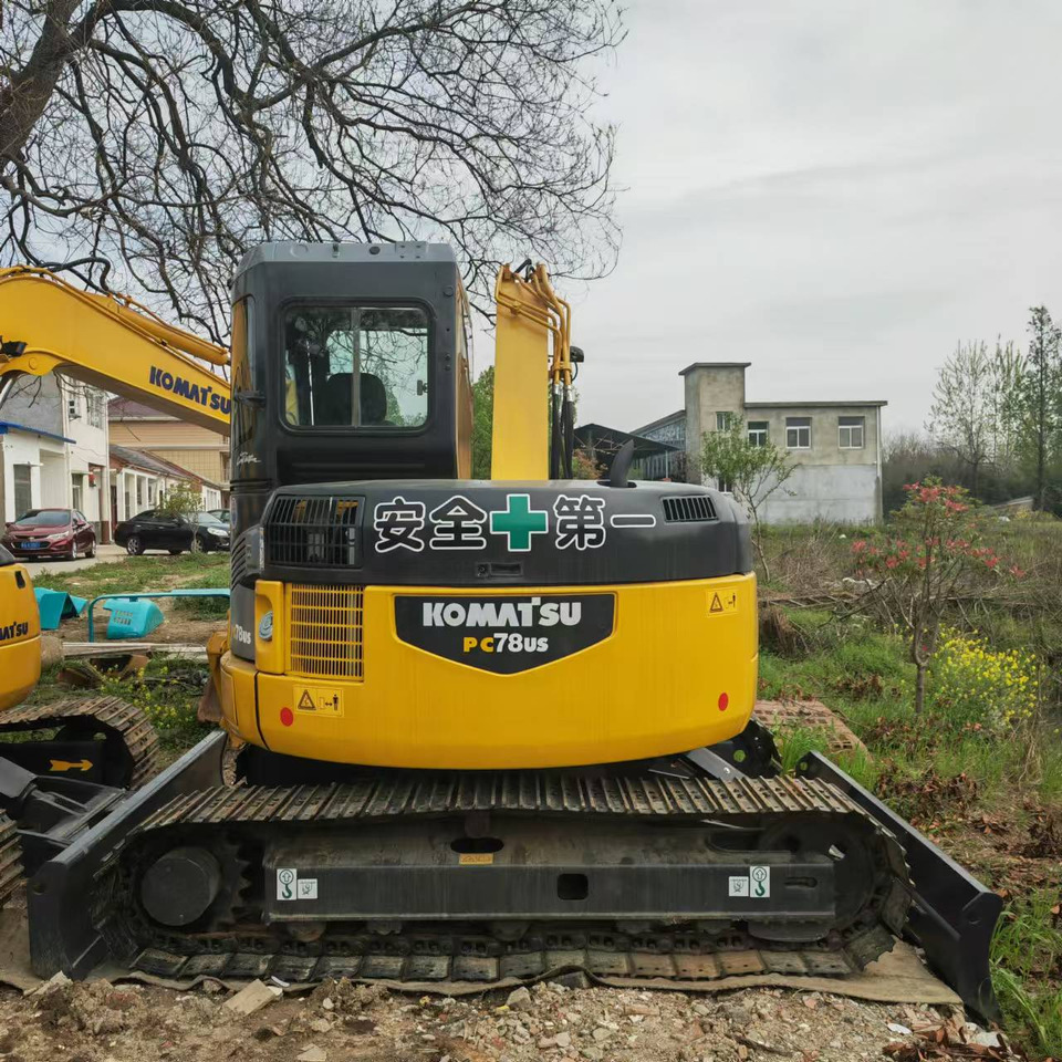 KOMATSU PC78US - Гусеничный экскаватор: фото 5 KOMATSU PC78US - Гусеничный экскаватор: фото 5