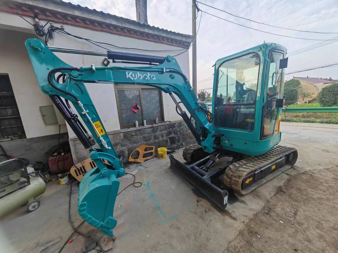 KUBOTA U30 - Мини-экскаватор: фото 4 KUBOTA U30 - Мини-экскаватор: фото 4