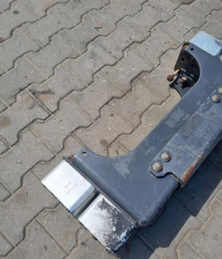 BELKA RAMY MOCOWANIE ZACZEPU HAKA RENAULT PREMIUM MAGNUM KERAX LANDER DXI GAMA T C K VOLVO FH Renault 12 - Подвеска для Грузовиков: фото 4 BELKA RAMY MOCOWANIE ZACZEPU HAKA RENAULT PREMIUM MAGNUM KERAX LANDER DXI GAMA T C K VOLVO FH Renault 12 - Подвеска для Грузовиков: фото 4