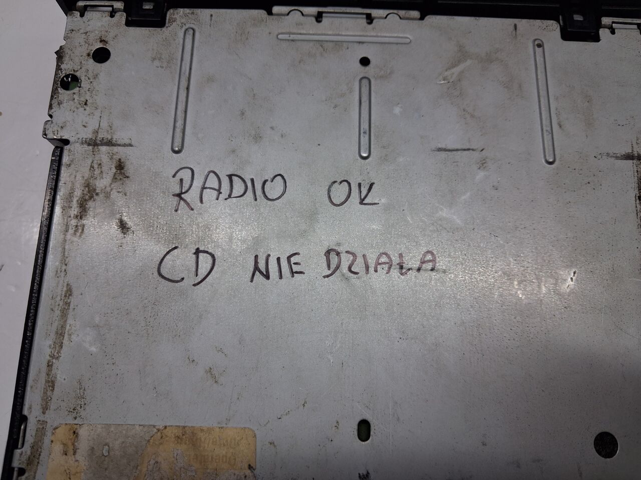 DELPHI RADIO DELPHI RADIOODTWARZACZ CD 12V RENAULT PREMIUM MIDLUM GAMA T ORYGINAŁ - Кабина и интерьер для Грузовиков: фото 5 DELPHI RADIO DELPHI RADIOODTWARZACZ CD 12V RENAULT PREMIUM MIDLUM GAMA T ORYGINAŁ - Кабина и интерьер для Грузовиков: фото 5