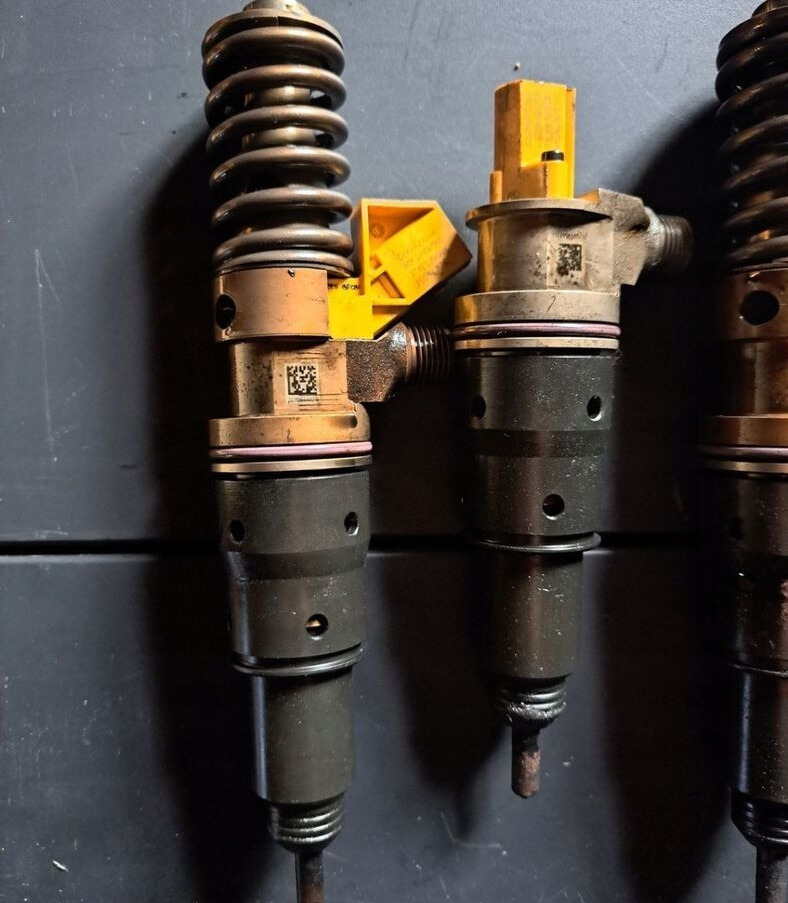 Delphi POMPOWTRYSKIWACZE WTRYSKI VOLVO FM 4 RENAULT GAMA - Распределитель впрыска для Грузовиков: фото 4 Delphi POMPOWTRYSKIWACZE WTRYSKI VOLVO FM 4 RENAULT GAMA - Распределитель впрыска для Грузовиков: фото 4