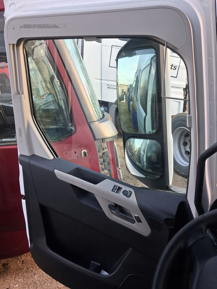 FORD KOMPLETNE LEWE FORD F-MAX 500 TRUCKS EURO 6 - Дверь и запчасти: фото 5 FORD KOMPLETNE LEWE FORD F-MAX 500 TRUCKS EURO 6 - Дверь и запчасти: фото 5