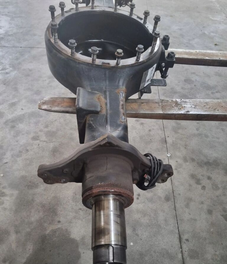 FORD OBUDOWA MOSTU POCHWA FORD F-MAX CARGO LOW DECK MEGA HC46-4010-CB GS05A - Ось и запчасти для Грузовиков: фото 4 FORD OBUDOWA MOSTU POCHWA FORD F-MAX CARGO LOW DECK MEGA HC46-4010-CB GS05A - Ось и запчасти для Грузовиков: фото 4