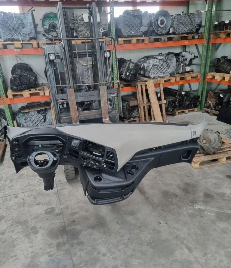 Ford KONSOLA KOMPLETNA KOKPIT DESKA ROZDZIELCZA STELAŻ F-MAX EURO 6 Ford KONSOLA KOMPLETNA KOKPIT DESKA ROZDZIELCZA STELAŻ FORD F-MAX EURO 6 - Приборная панель для Грузовиков: фото 1 Ford KONSOLA KOMPLETNA KOKPIT DESKA ROZDZIELCZA STELAŻ F-MAX EURO 6 Ford KONSOLA KOMPLETNA KOKPIT DESKA ROZDZIELCZA STELAŻ FORD F-MAX EURO 6 - Приборная панель для Грузовиков: фото 1