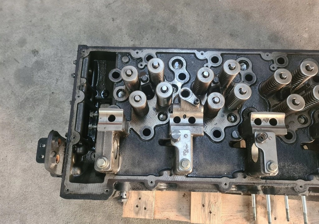 GŁOWICA SILNIKA FORD F-MAX 500 TRUCKS EURO 6 RFGC 46 6090 AE - Головка блока: фото 2 GŁOWICA SILNIKA FORD F-MAX 500 TRUCKS EURO 6 RFGC 46 6090 AE - Головка блока: фото 2
