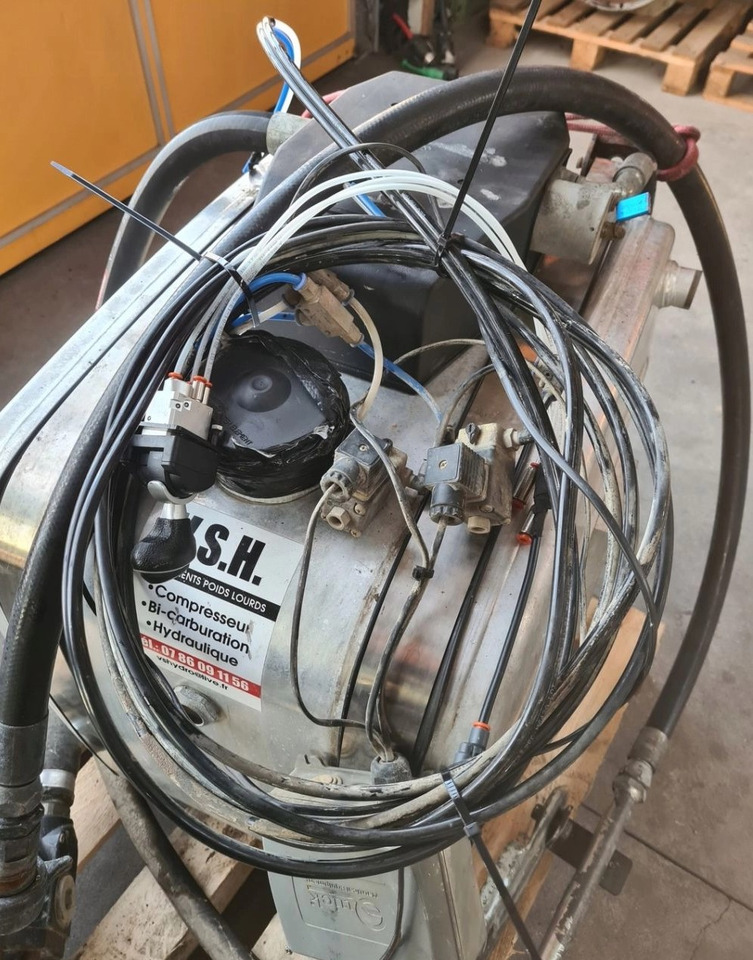 HYDRAULIKA HYDROCAR SKRZYNIA I-SHIFT RENAULT DXI GAMA T K VOLVO FH FM - Гидравлика: фото 3 HYDRAULIKA HYDROCAR SKRZYNIA I-SHIFT RENAULT DXI GAMA T K VOLVO FH FM - Гидравлика: фото 3