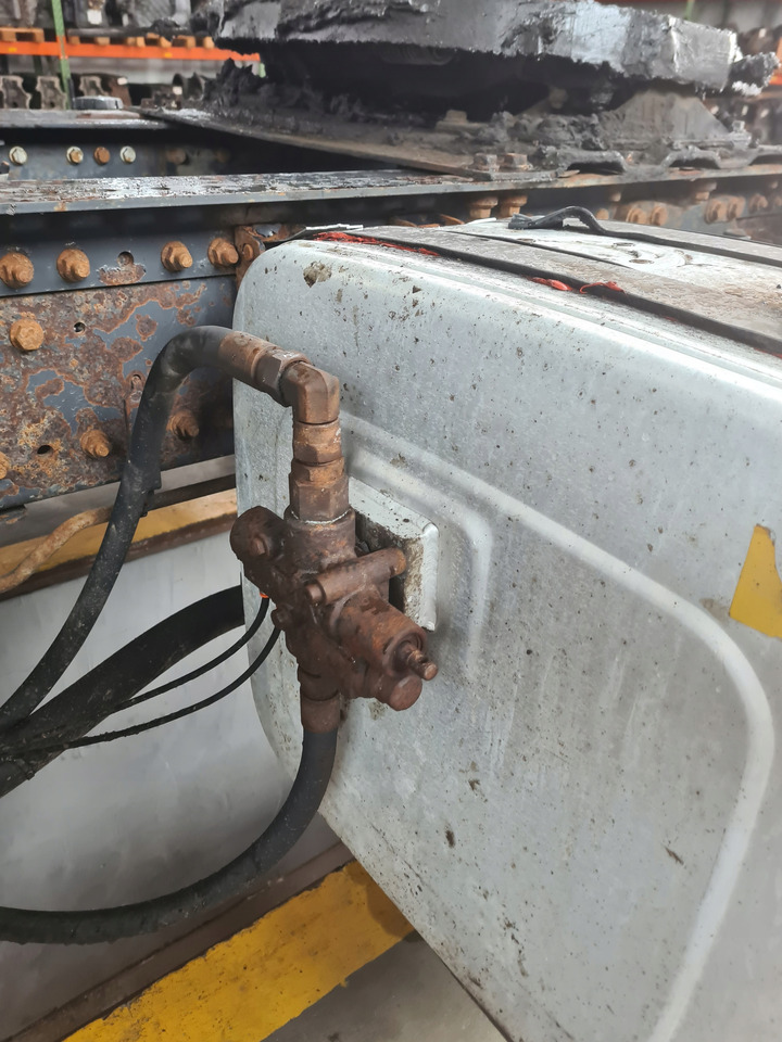 HYDRAULIKA KOMPLETNA HYVA SKRZYNIA BIEGÓW ZF MANUAL BEZ RETARDERA - Гидравлика для Грузовиков: фото 3 HYDRAULIKA KOMPLETNA HYVA SKRZYNIA BIEGÓW ZF MANUAL BEZ RETARDERA - Гидравлика для Грузовиков: фото 3