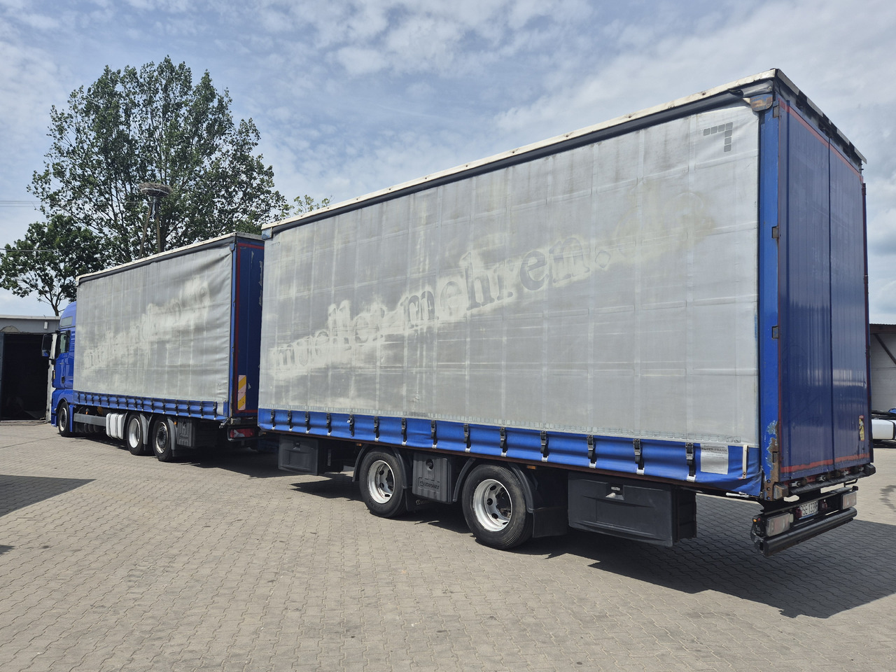 MAN tgx 24,500 - Тентованный грузовик: фото 3 MAN tgx 24,500 - Тентованный грузовик: фото 3