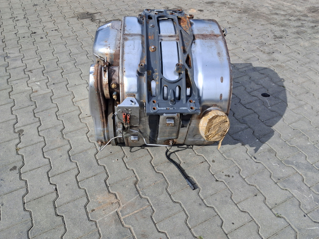 RENAULT KATALIZATOR TŁUMIK DPF FILTR VOLVO FH 4 FM 4 RENAULT GAMA T RANGE - Катализатор для Грузовиков: фото 5 RENAULT KATALIZATOR TŁUMIK DPF FILTR VOLVO FH 4 FM 4 RENAULT GAMA T RANGE - Катализатор для Грузовиков: фото 5