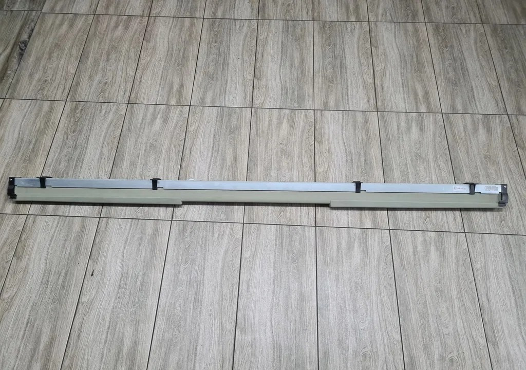 ROLETA ELEKTRYCZNA PRZEDNIA ZASŁONA ŻALUZJA CZOŁOWA VOLVO FH 4 FH 5 - Солнцезащитный козырек: фото 1 ROLETA ELEKTRYCZNA PRZEDNIA ZASŁONA ŻALUZJA CZOŁOWA VOLVO FH 4 FH 5 - Солнцезащитный козырек: фото 1