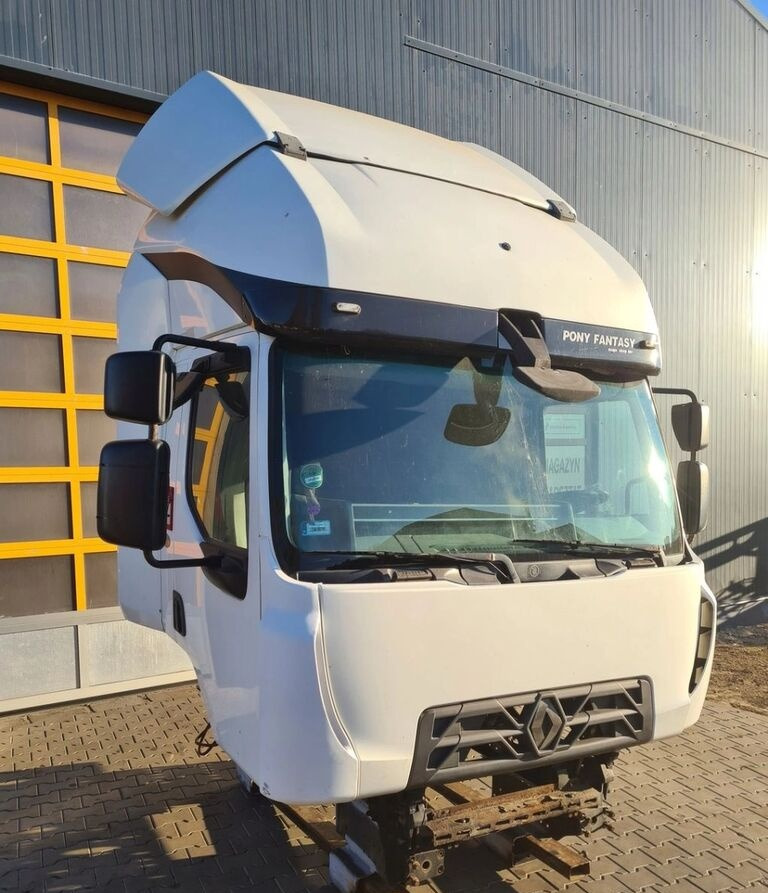 Renault GAMA D WIDE EURO 6 - Капот для Грузовиков: фото 2 Renault GAMA D WIDE EURO 6 - Капот для Грузовиков: фото 2