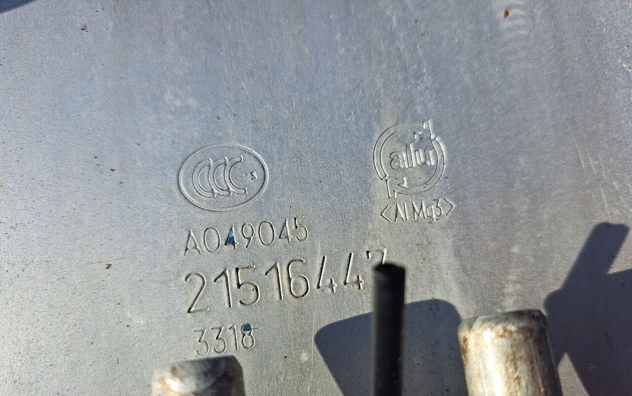 Renault ZBIORNIK PALIWA VOLVO FH 4 RENAULT GAMA 100/70/70 21516447 - Топливный бак для Грузовиков: фото 3 Renault ZBIORNIK PALIWA VOLVO FH 4 RENAULT GAMA 100/70/70 21516447 - Топливный бак для Грузовиков: фото 3