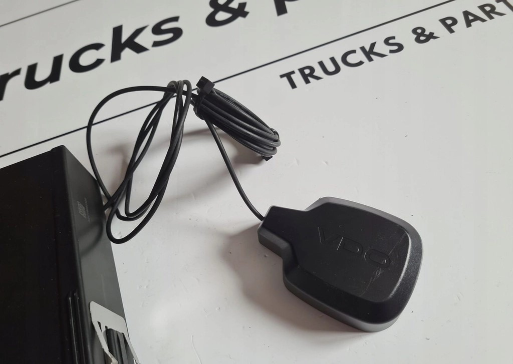 VDO TACHOGRAF VDO 12V/24V R4.1 2024 ROK 2 GENERACJI - Тахограф для Грузовиков: фото 3 VDO TACHOGRAF VDO 12V/24V R4.1 2024 ROK 2 GENERACJI - Тахограф для Грузовиков: фото 3