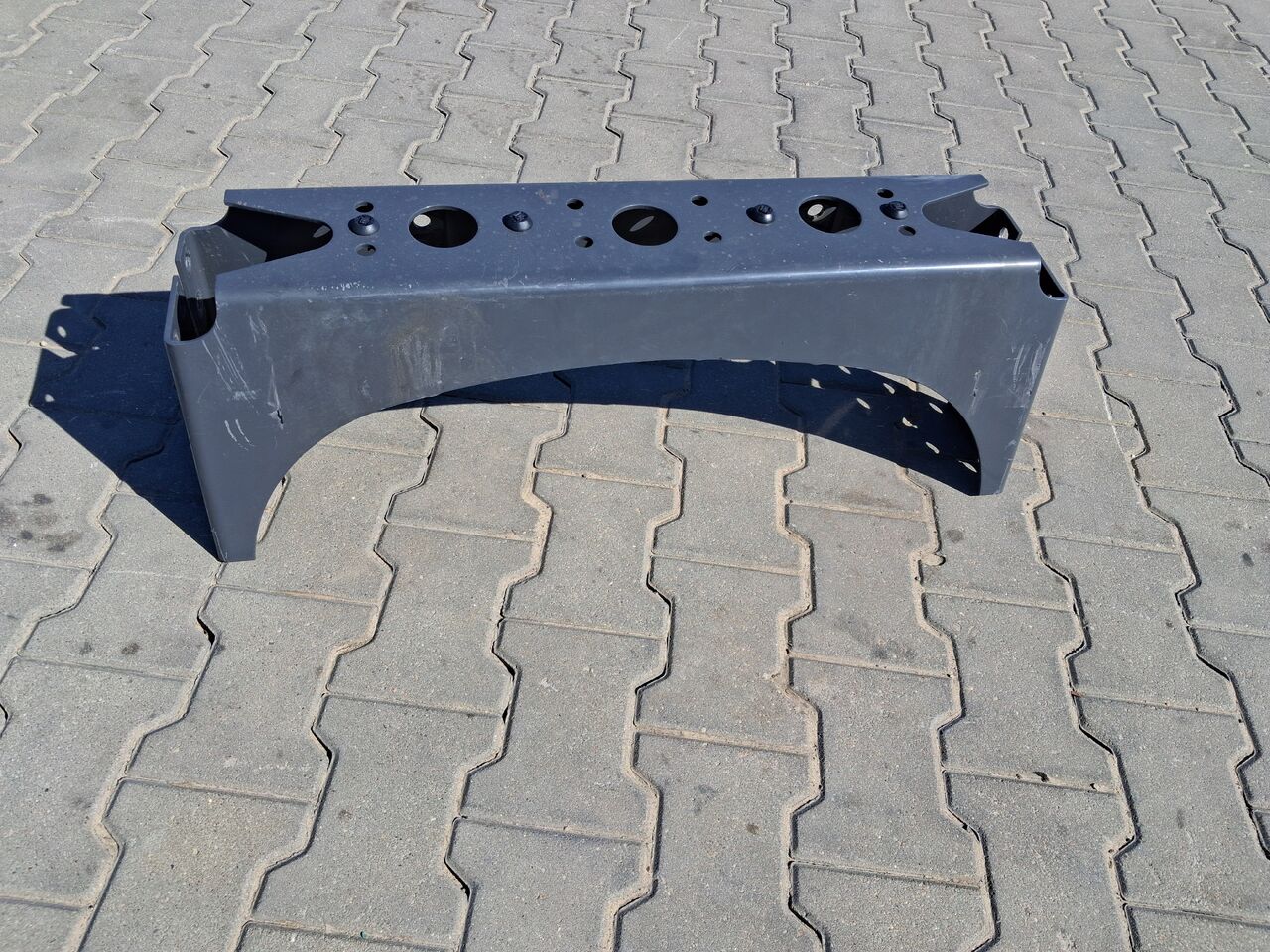 VOLVO BELKA POPRZECZKA RAMY TYŁ RENAULT GAMA T RANGE VOLVO FH 4 FM 4 - Кузов и экстерьер для Грузовиков: фото 1 VOLVO BELKA POPRZECZKA RAMY TYŁ RENAULT GAMA T RANGE VOLVO FH 4 FM 4 - Кузов и экстерьер для Грузовиков: фото 1