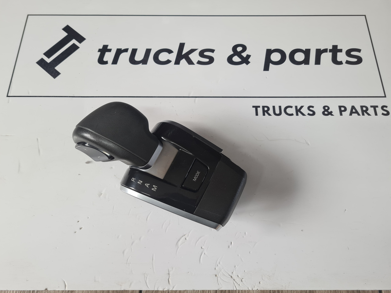 VOLVO JOYSTICK ZMIANY BIEGÓW LEWAREK VOLVO FH 5 FM 5 EURO 6 ORYGINAŁ 22719325 - Рычаг переключения передач для Грузовиков: фото 2 VOLVO JOYSTICK ZMIANY BIEGÓW LEWAREK VOLVO FH 5 FM 5 EURO 6 ORYGINAŁ 22719325 - Рычаг переключения передач для Грузовиков: фото 2