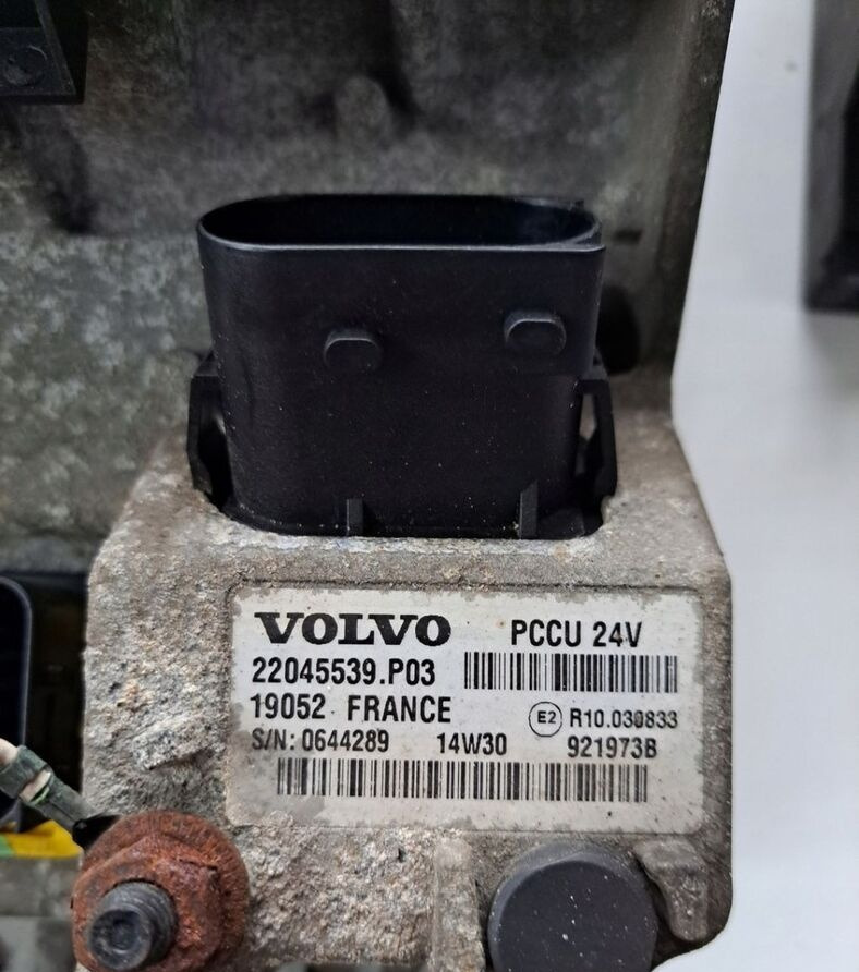 VOLVO STEROWNIK KLIMATYZACJI POSTOJOWEJ VOLVO FH 4 FM 4 22045539.P03 - Отопление/ Вентиляция для Грузовиков: фото 3 VOLVO STEROWNIK KLIMATYZACJI POSTOJOWEJ VOLVO FH 4 FM 4 22045539.P03 - Отопление/ Вентиляция для Грузовиков: фото 3