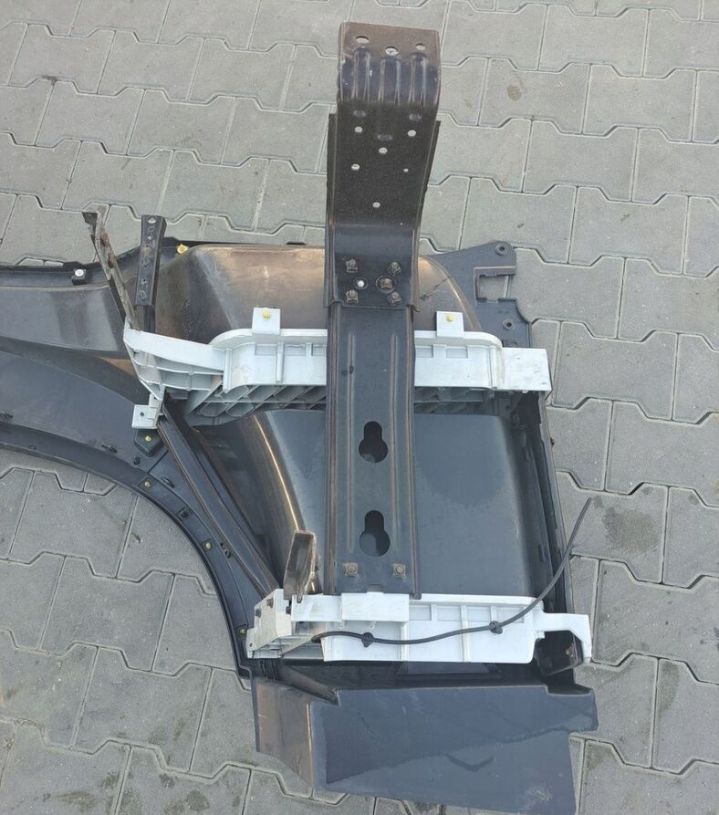 VOLVO STOPIEŃ STOPNICA LEWA STELAŻ ORYGINAŁ VOLVO FH 4 - Боковая подножка для Грузовиков: фото 5 VOLVO STOPIEŃ STOPNICA LEWA STELAŻ ORYGINAŁ VOLVO FH 4 - Боковая подножка для Грузовиков: фото 5