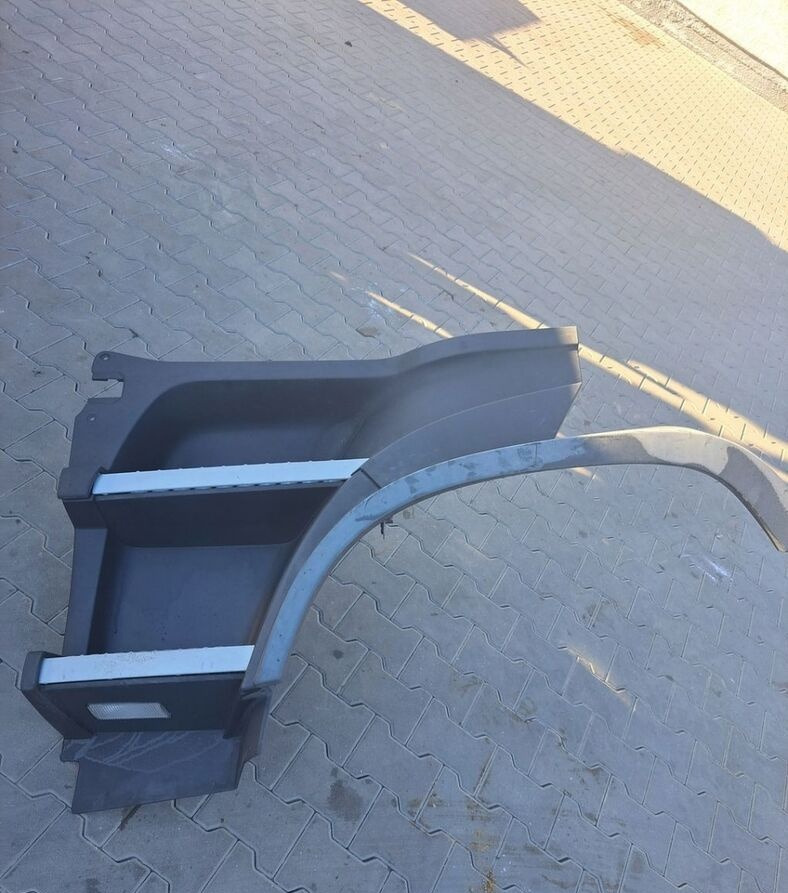 VOLVO STOPIEŃ STOPNICA LEWA STELAŻ ORYGINAŁ VOLVO FH 4 - Боковая подножка для Грузовиков: фото 1 VOLVO STOPIEŃ STOPNICA LEWA STELAŻ ORYGINAŁ VOLVO FH 4 - Боковая подножка для Грузовиков: фото 1