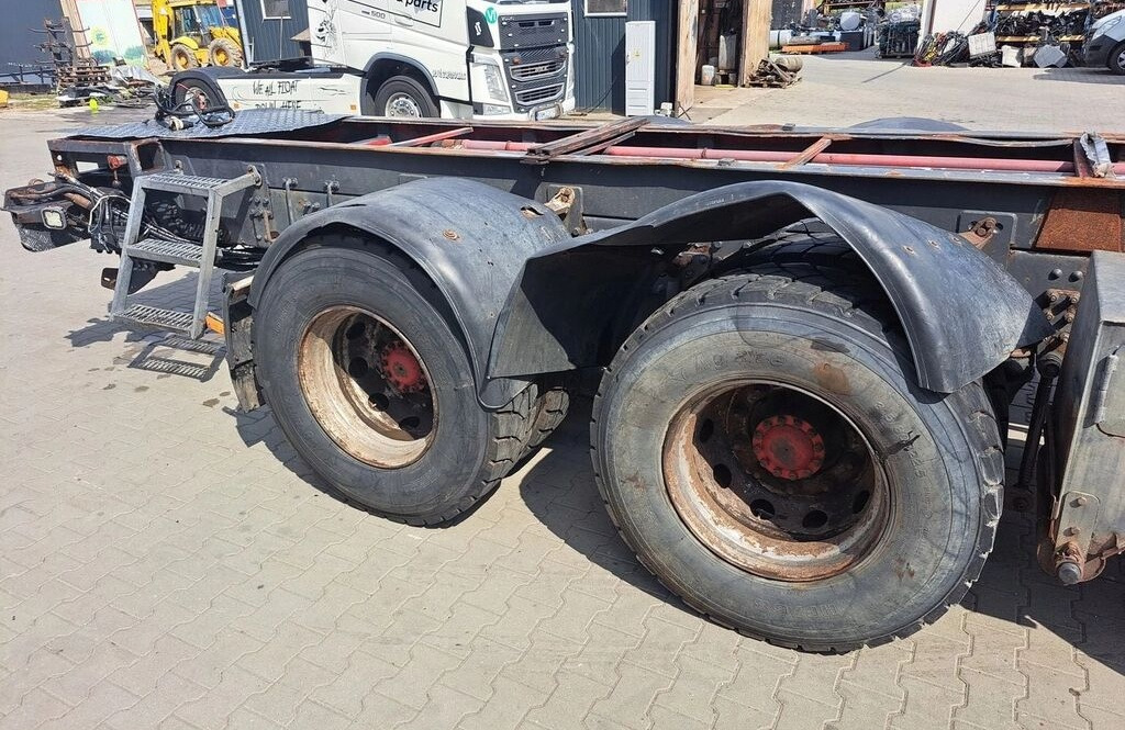 VOLVO WÓZEK NAPĘD MOST PRZELOTOWY RTS MOSTY KOMPLETNE PIASTY TARCZE FH FM 6x4 8X4 - Ось и запчасти для Грузовиков: фото 2 VOLVO WÓZEK NAPĘD MOST PRZELOTOWY RTS MOSTY KOMPLETNE PIASTY TARCZE FH FM 6x4 8X4 - Ось и запчасти для Грузовиков: фото 2