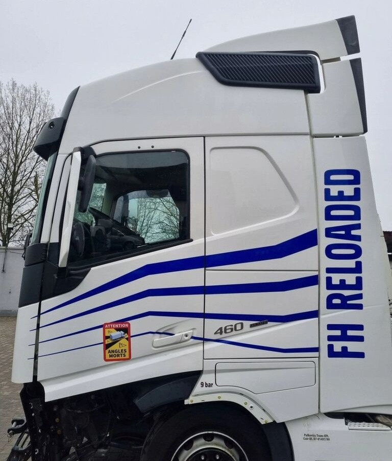 Volvo-ABG VOLVO FH 4 EURO 6 GLOBETROTTER 2018 ROK - Кабина для Грузовиков: фото 1 Volvo-ABG VOLVO FH 4 EURO 6 GLOBETROTTER 2018 ROK - Кабина для Грузовиков: фото 1