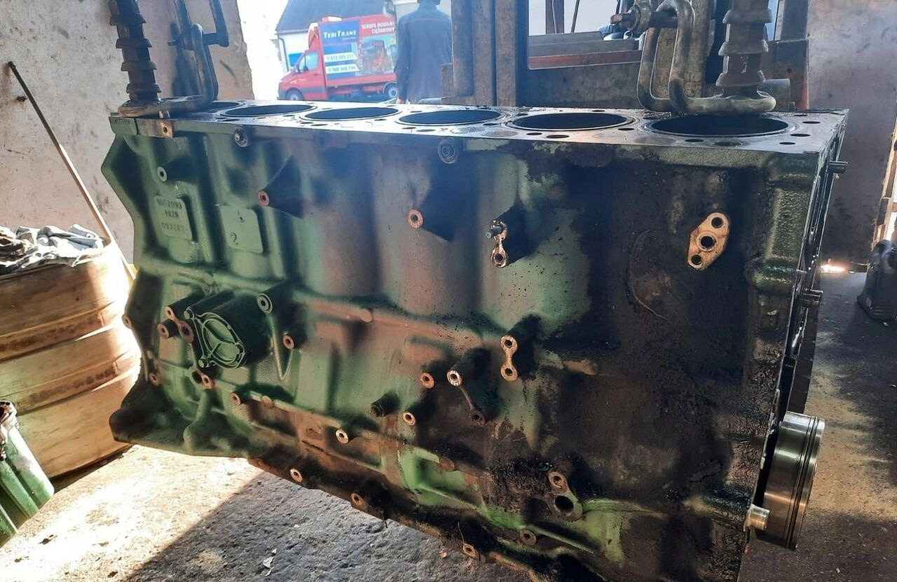 Volvo BLOK A TŁOKI WAŁ KORBOWY FM 9 D11C EUV. Volvo - Двигатель для Грузовиков: фото 2 Volvo BLOK A TŁOKI WAŁ KORBOWY FM 9 D11C EUV. Volvo - Двигатель для Грузовиков: фото 2