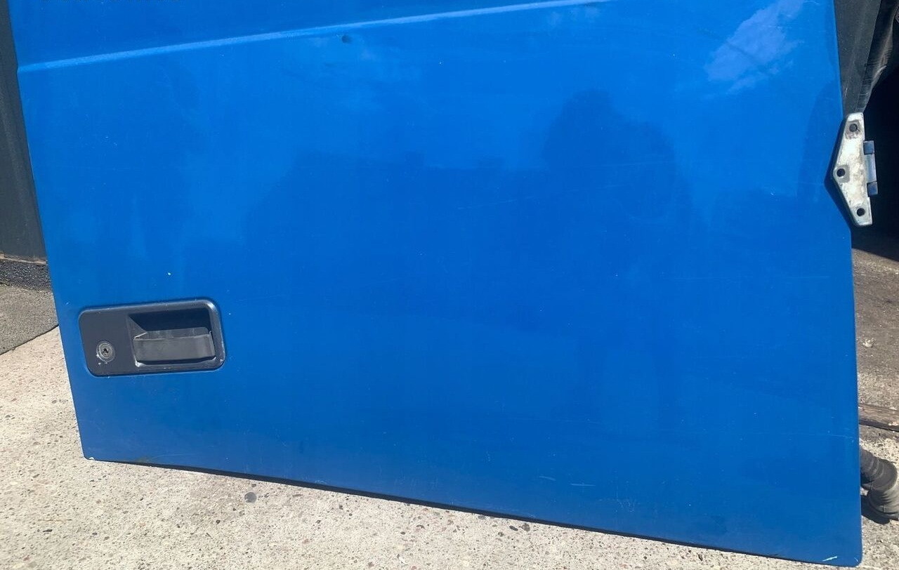 Volvo FH 12 13 - Дверь и запчасти для Грузовиков: фото 2 Volvo FH 12 13 - Дверь и запчасти для Грузовиков: фото 2