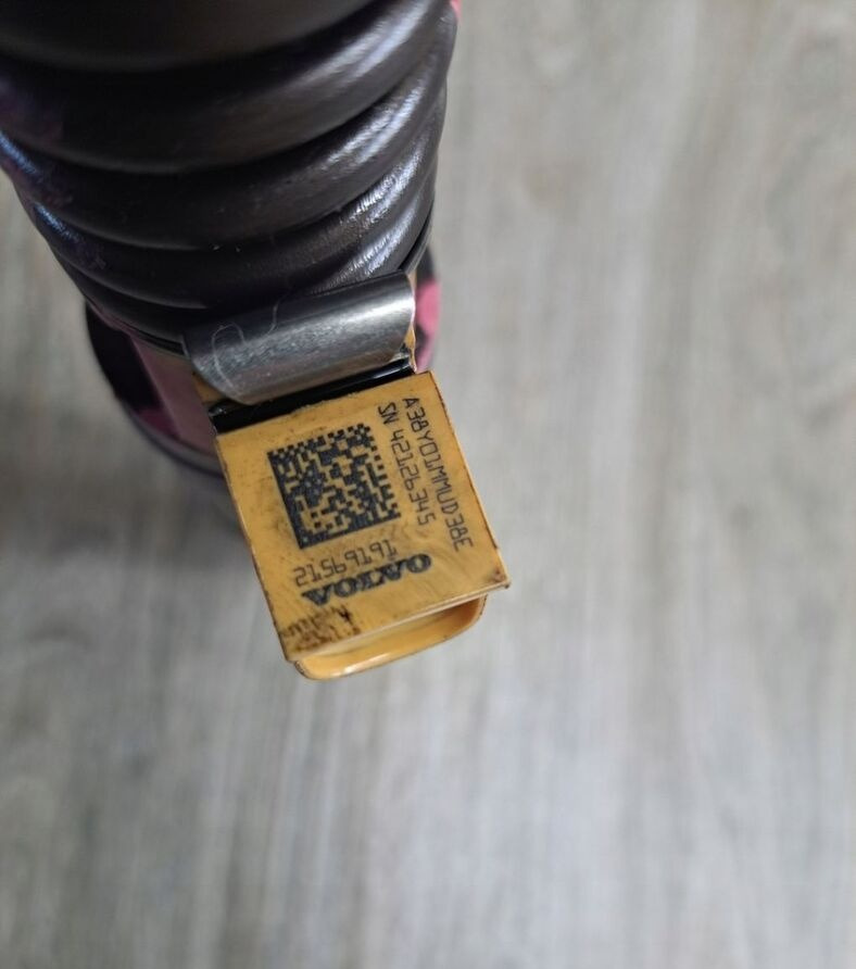 Volvo POMPOWTRYSKIWACZ RENAULT PREMIUM DXI 430 460 21569191 - Распределитель впрыска для Грузовиков: фото 2 Volvo POMPOWTRYSKIWACZ RENAULT PREMIUM DXI 430 460 21569191 - Распределитель впрыска для Грузовиков: фото 2