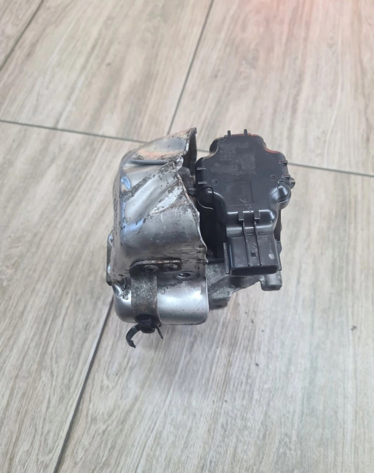 ZAWÓR HAMULEC GÓRSKI SPALIN EGR FORD F-MAX 500 TRUCKS EURO 6 GC46 9D475 AE - Двигатель и запчасти: фото 4 ZAWÓR HAMULEC GÓRSKI SPALIN EGR FORD F-MAX 500 TRUCKS EURO 6 GC46 9D475 AE - Двигатель и запчасти: фото 4