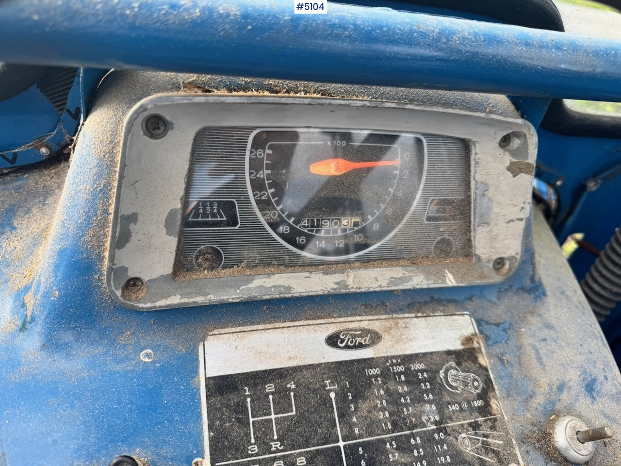 Трактор 1972 Ford 3000 4x2 w/ Front loader: фото 14