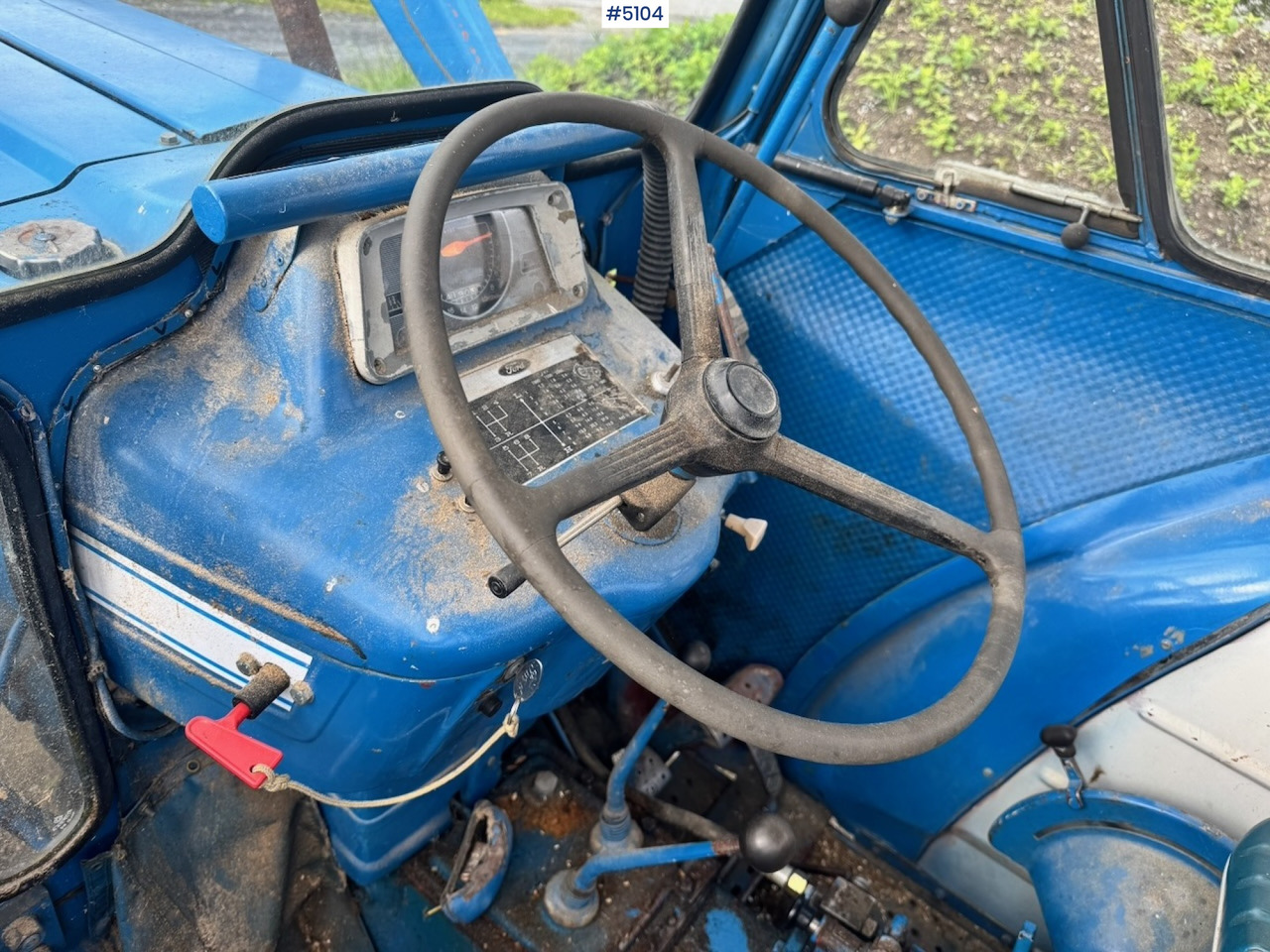 Трактор 1972 Ford 3000 4x2 w/ Front loader: фото 12
