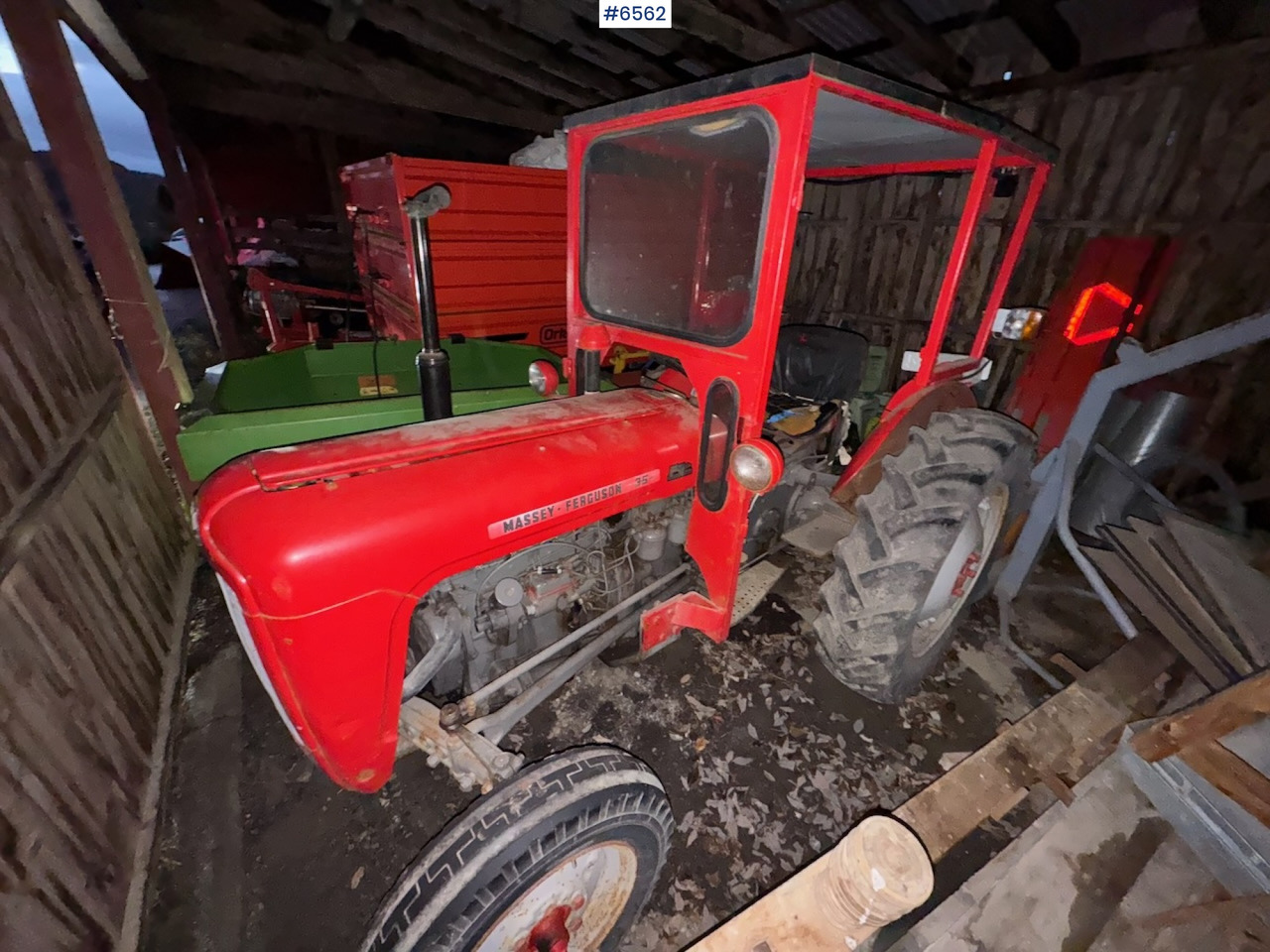 1976 Massey Ferguson 35. - Трактор: фото 1 1976 Massey Ferguson 35. - Трактор: фото 1