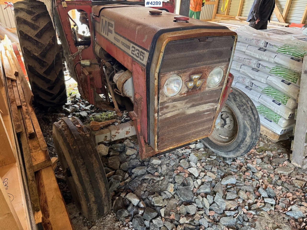 1980 Massey Ferguson 235 w/loader - Трактор: фото 4 1980 Massey Ferguson 235 w/loader - Трактор: фото 4