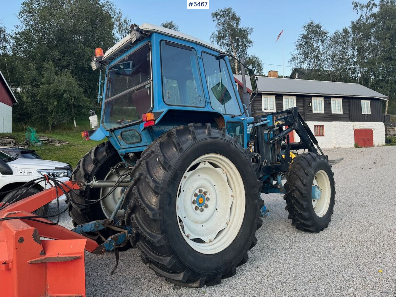 1983 Ford 7710 4x4 w/ frontloader - Трактор: фото 4 1983 Ford 7710 4x4 w/ frontloader - Трактор: фото 4