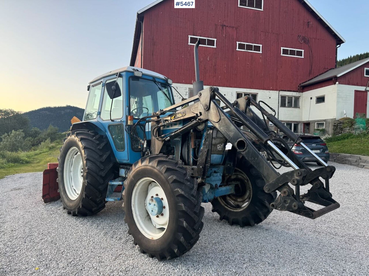 1983 Ford 7710 4x4 w/ frontloader - Трактор: фото 2 1983 Ford 7710 4x4 w/ frontloader - Трактор: фото 2