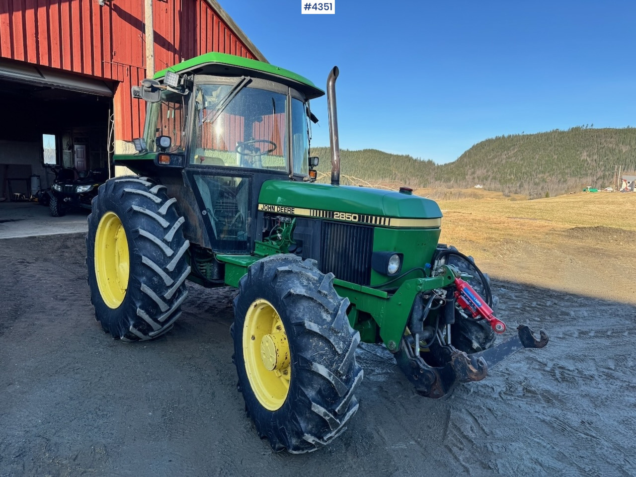 1991 John Deere 2850 4x4 Synchron w/ front hydraulics. - Трактор: фото 5 1991 John Deere 2850 4x4 Synchron w/ front hydraulics. - Трактор: фото 5