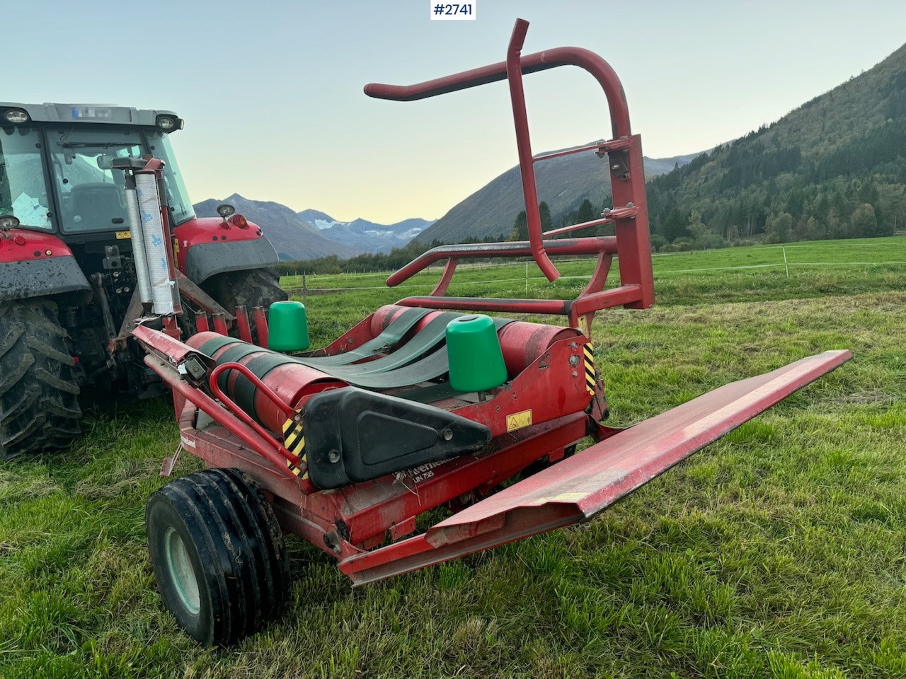 1997 Kverneland 7515 Round bale packer - Техника для сенозаготовки: фото 3 1997 Kverneland 7515 Round bale packer - Техника для сенозаготовки: фото 3