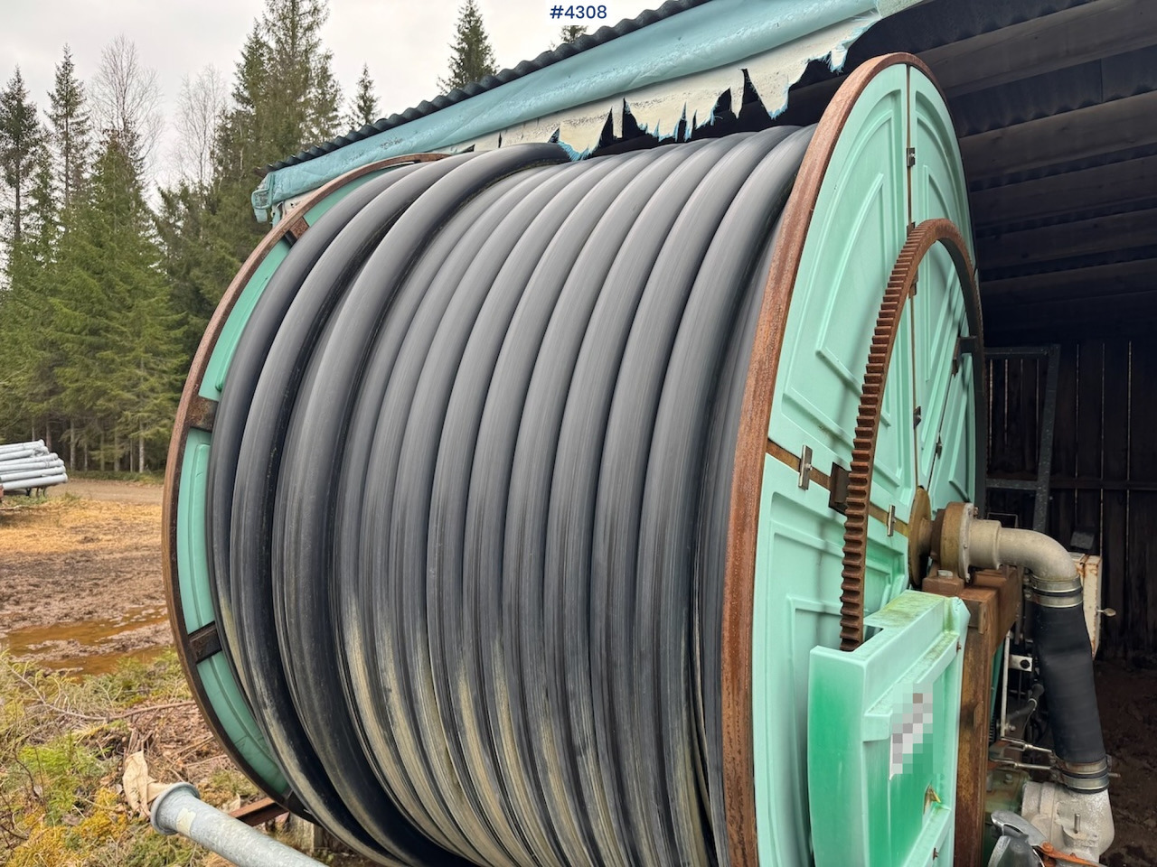 1998 Irtec vanningsvogn med rør og pumpe - Техника для полива и орошения: фото 4 1998 Irtec vanningsvogn med rør og pumpe - Техника для полива и орошения: фото 4