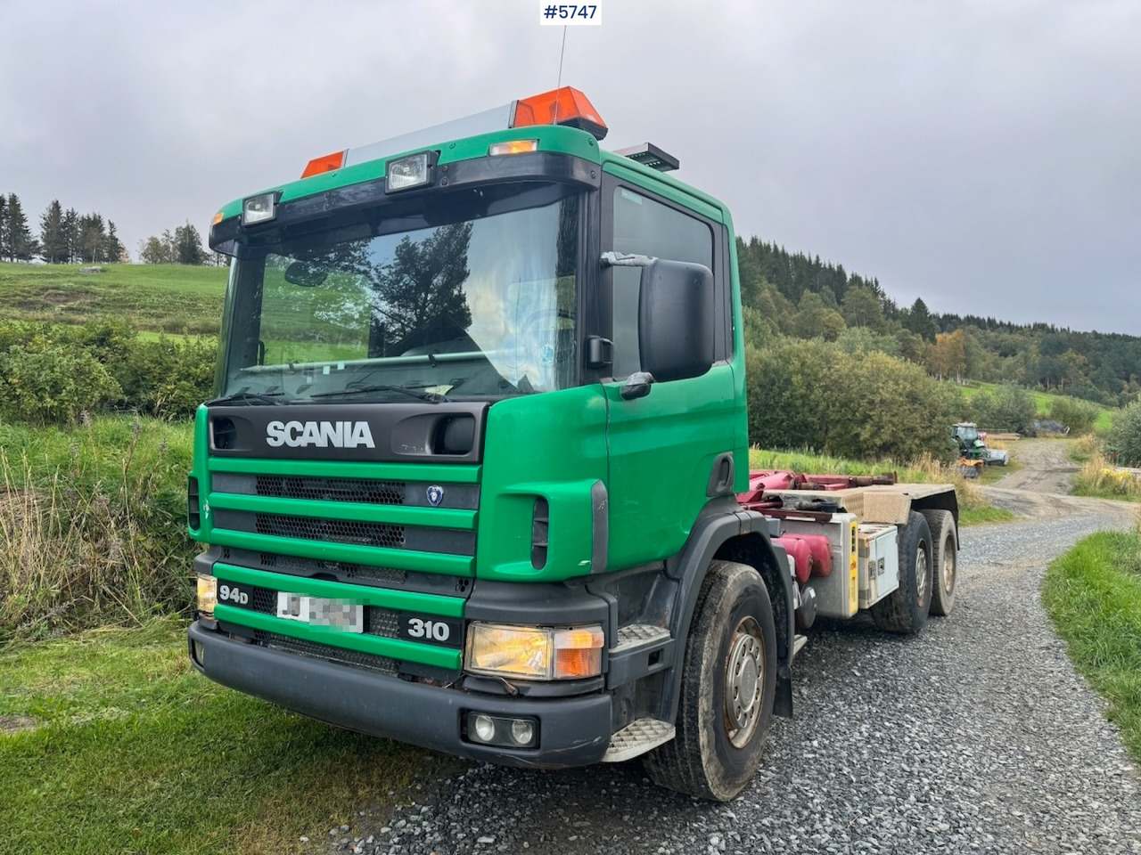 1998 Scania 94D 310 Hook‑truck - Крюковой мультилифт: фото 1 1998 Scania 94D 310 Hook‑truck - Крюковой мультилифт: фото 1