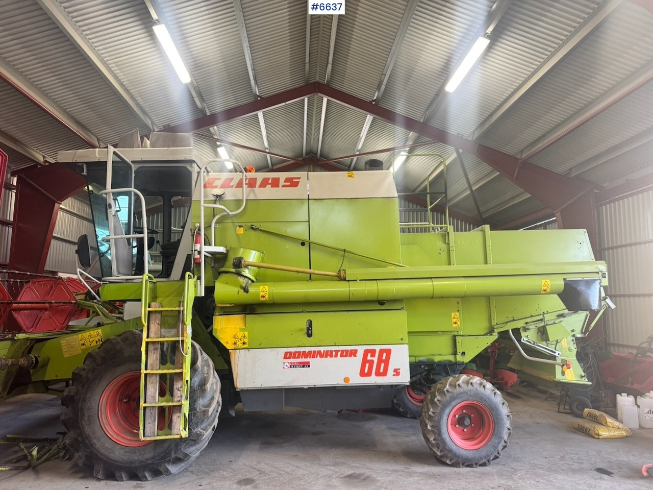 1999 Claas Dominator 68 S combine harvester with twin wheels. Well-maintained / Recently upgraded! - Зерноуборочный комбайн: фото 2 1999 Claas Dominator 68 S combine harvester with twin wheels. Well-maintained / Recently upgraded! - Зерноуборочный комбайн: фото 2