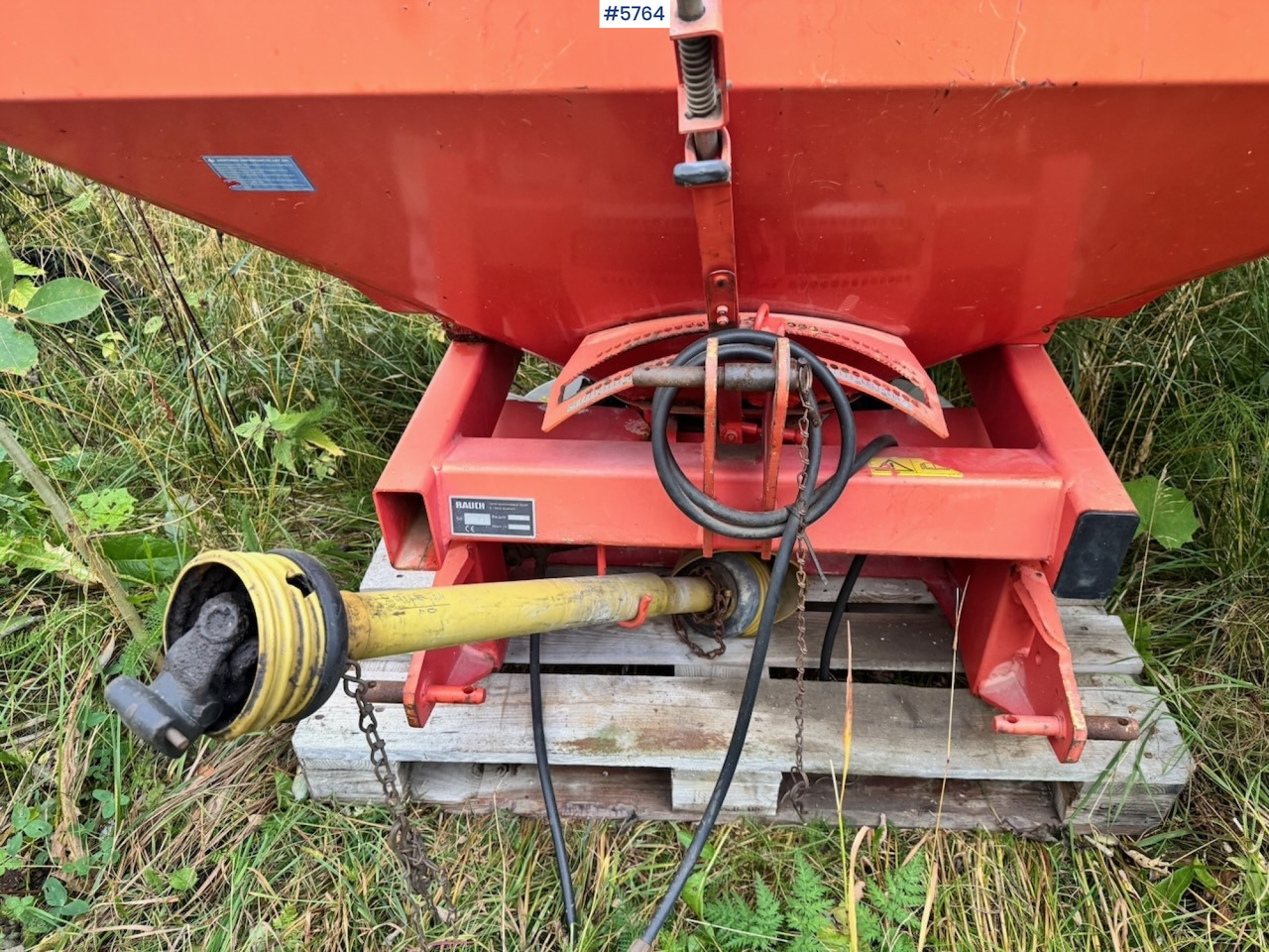 1999 Rauch MDS 81 Fertiliser Spreader - Разбрасыватель удобрений: фото 3 1999 Rauch MDS 81 Fertiliser Spreader - Разбрасыватель удобрений: фото 3