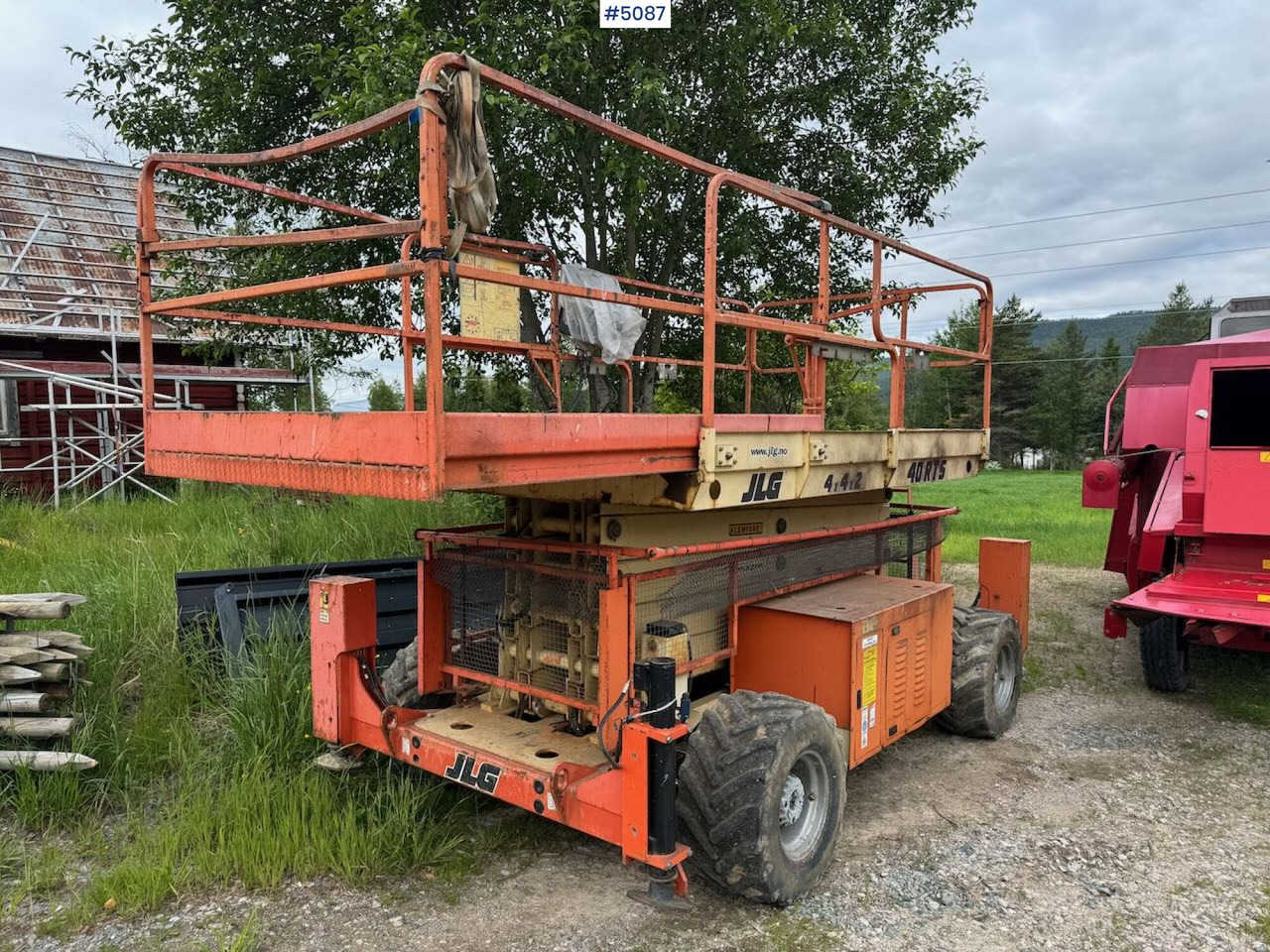 2002 JLG 40 RTS Scissor Lift - Подъёмник: фото 1 2002 JLG 40 RTS Scissor Lift - Подъёмник: фото 1
