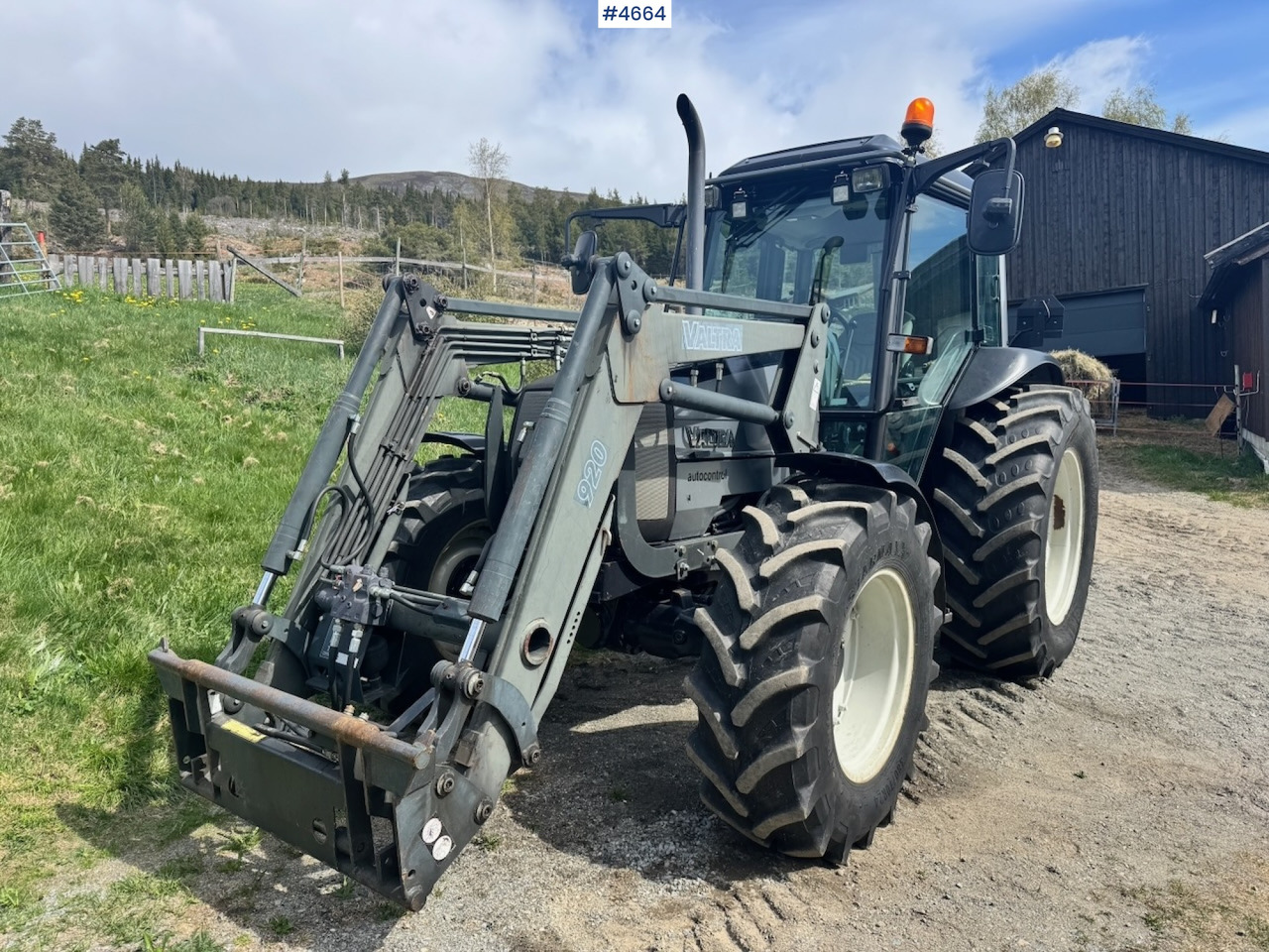 2003 Valtra A85-4 4x4 with Front Loader – 4450 hours! в лизинг 2003 Valtra A85-4 4x4 with Front Loader – 4450 hours!: фото 7