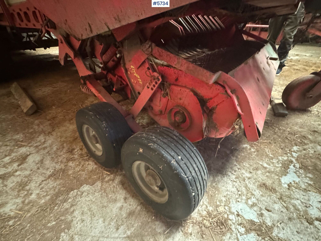 Техника для сенозаготовки 2005 Pottinger Euroboss 330t supermatic: фото 20 Техника для сенозаготовки 2005 Pottinger Euroboss 330t supermatic: фото 20