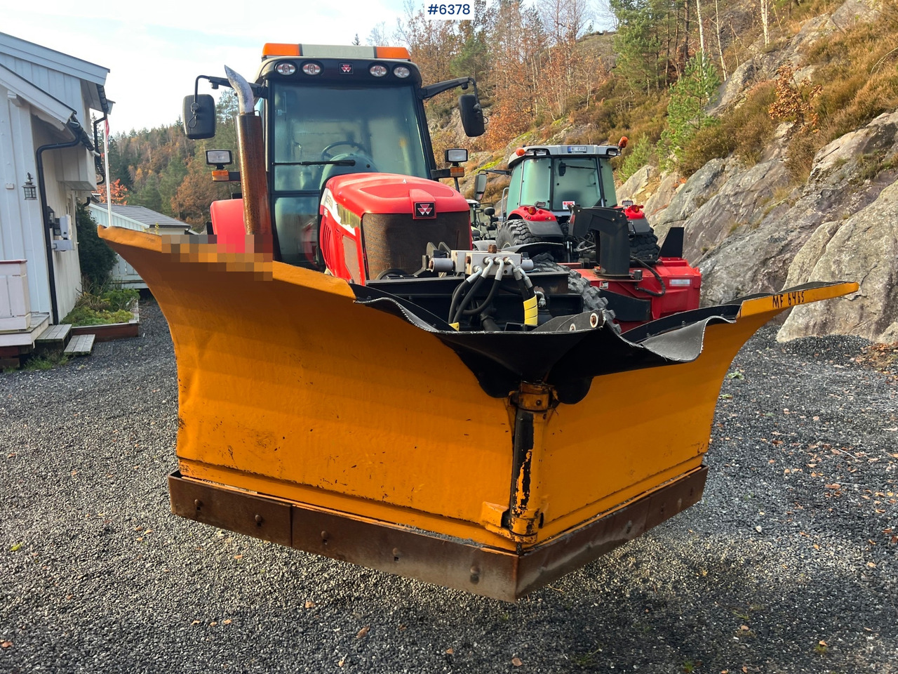 Трактор 2007 Massey-Ferguson 6465 4x4 Plow Tractor: фото 6 Трактор 2007 Massey-Ferguson 6465 4x4 Plow Tractor: фото 6