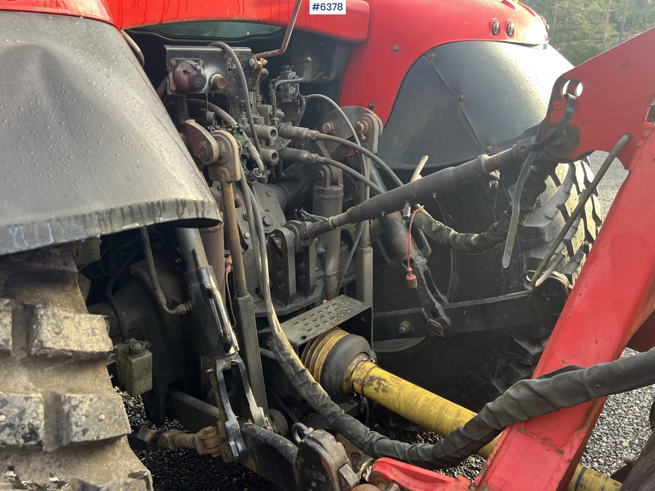 Трактор 2007 Massey-Ferguson 6465 4x4 Plow Tractor: фото 17 Трактор 2007 Massey-Ferguson 6465 4x4 Plow Tractor: фото 17